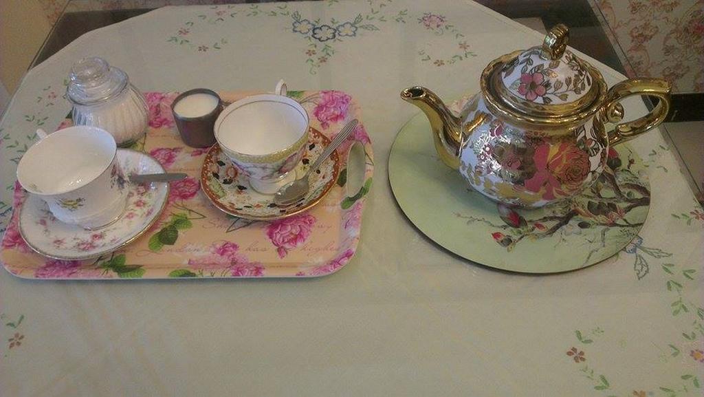 The London Tearoom Chiang Mai Eksteriør billede
